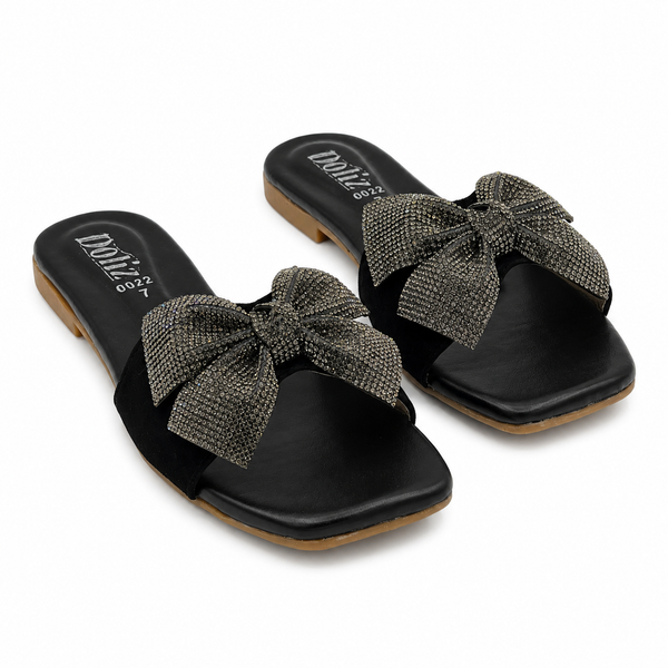 Zoya Flats