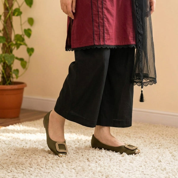 Mira Pumps Mehndi