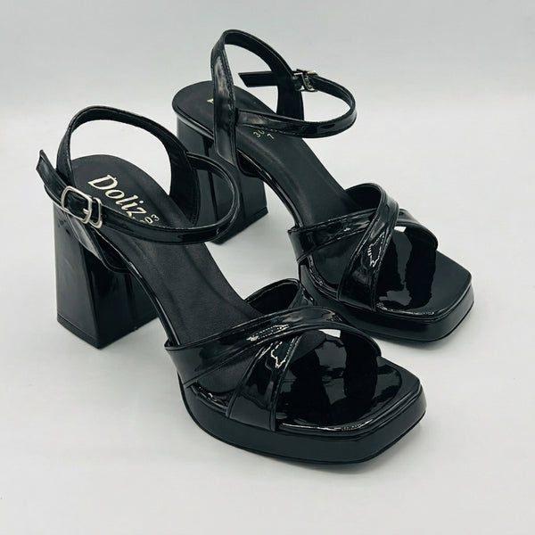 Viona Heels